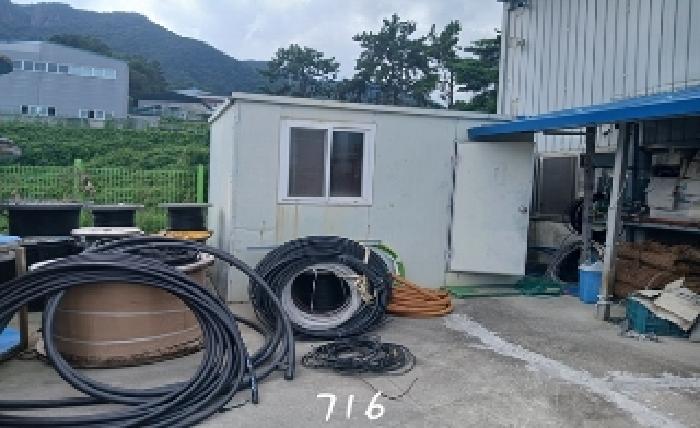 본건 단층 화장실