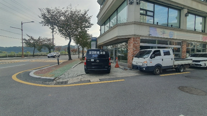 본건 기호(4) 토지 전경
