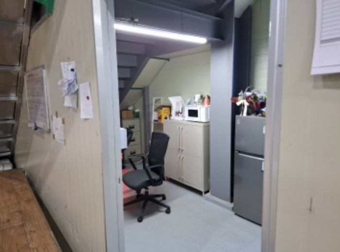 목록번호3 제시외 사무실.