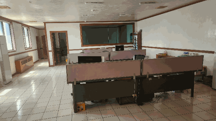 기호(2) 공해공장 2층 내부