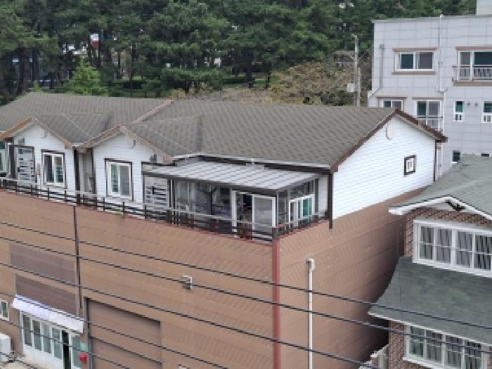 목록번호3 옥상에 제시외 단층 창고.