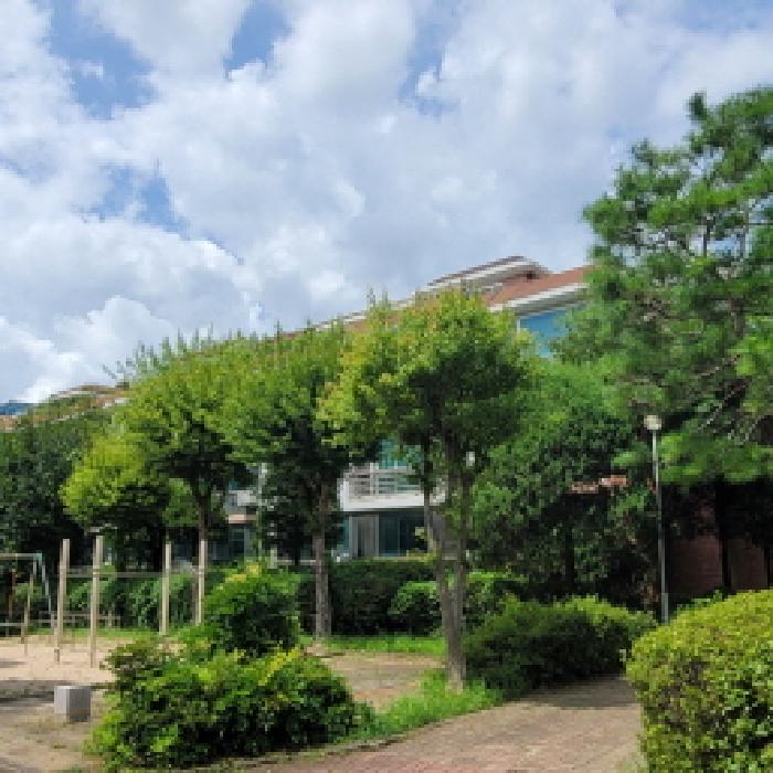 본건 건물 전경