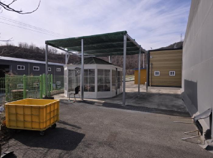 휴게소(제시외 건물)