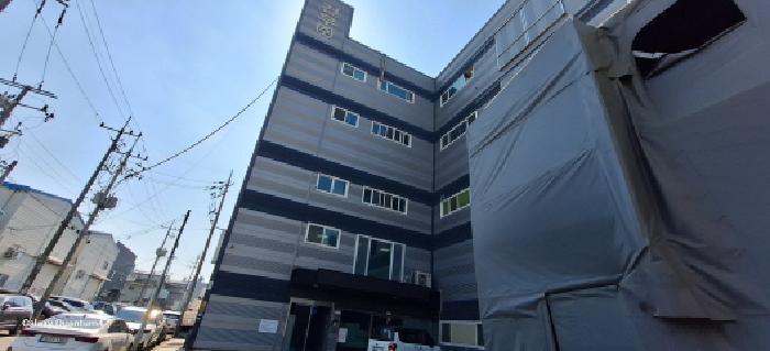 본건 제시외 건물