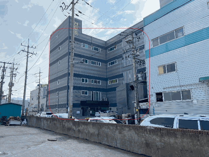 대상물건 전경 (북동측에서 촬영)