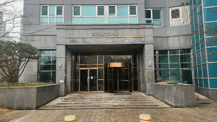 1층 출입구