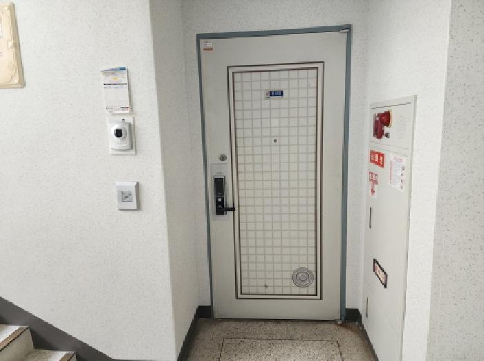 해당 세대 출입문