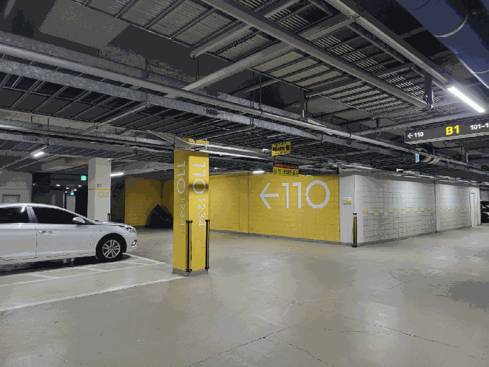 본건 지하 주차장 전경