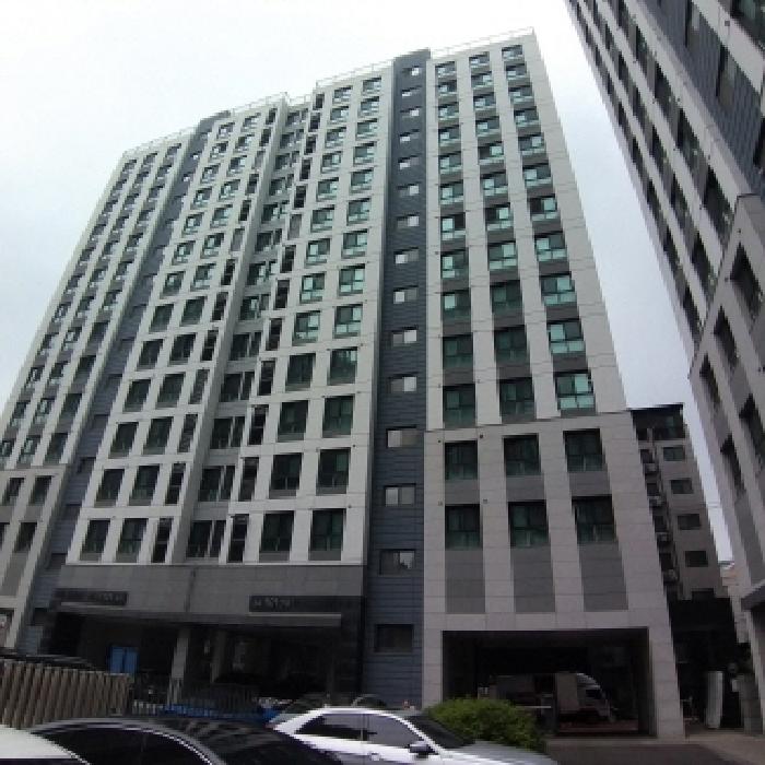 건물 전경