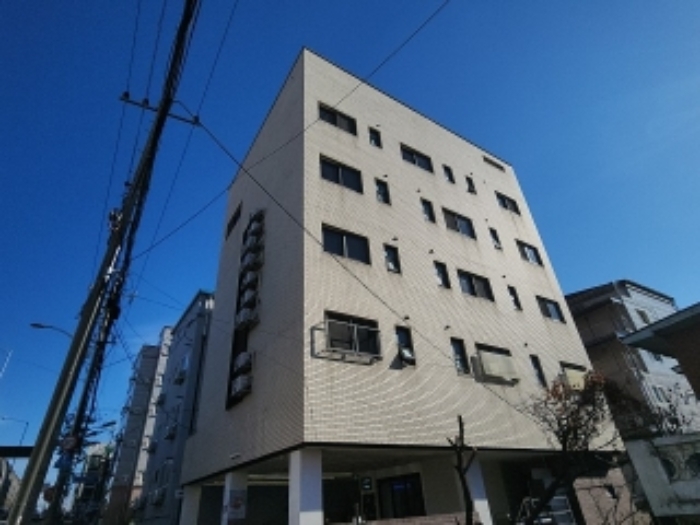 본건 건물 전경