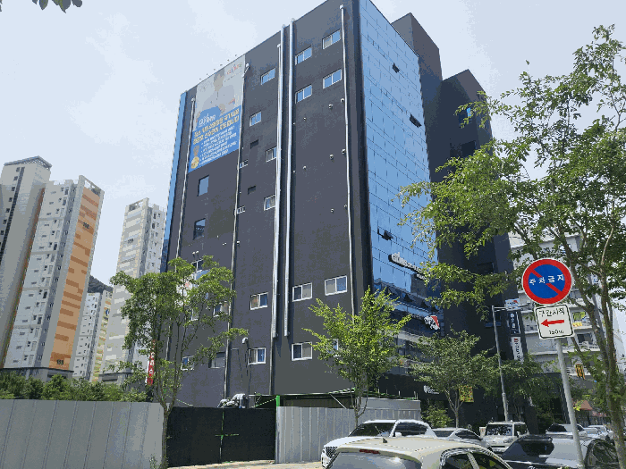 본건 북동측 전