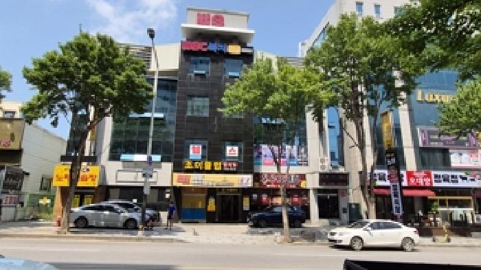 이 사건 토지 및 건물 일대