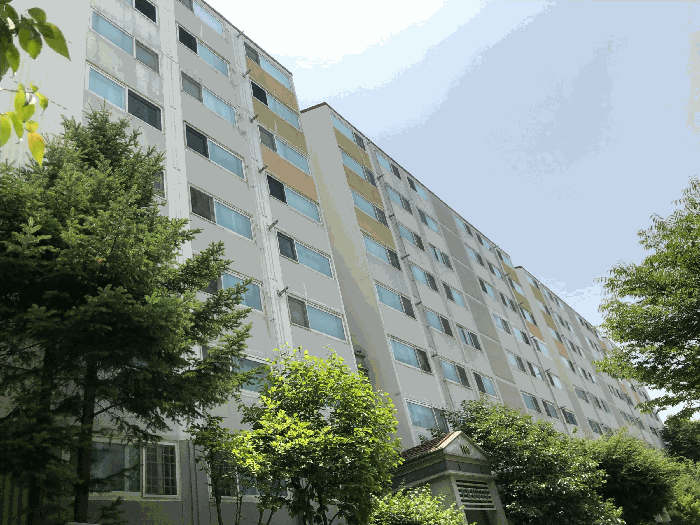 본건이 속한 건물 전경