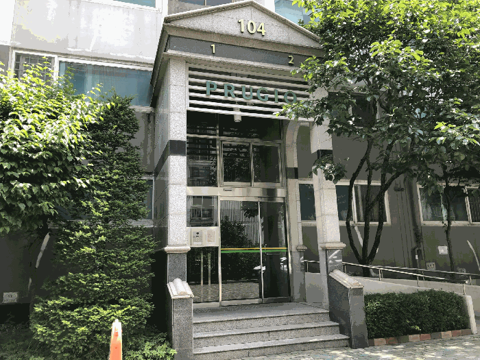본건 건물 공용출입구