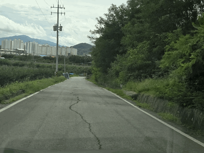 본건 동측 인근도로