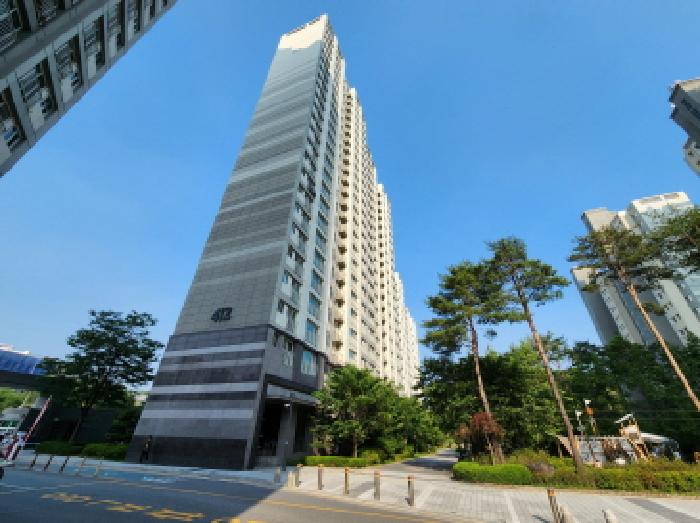 412동 건물 전경