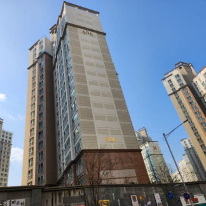 606동 전경