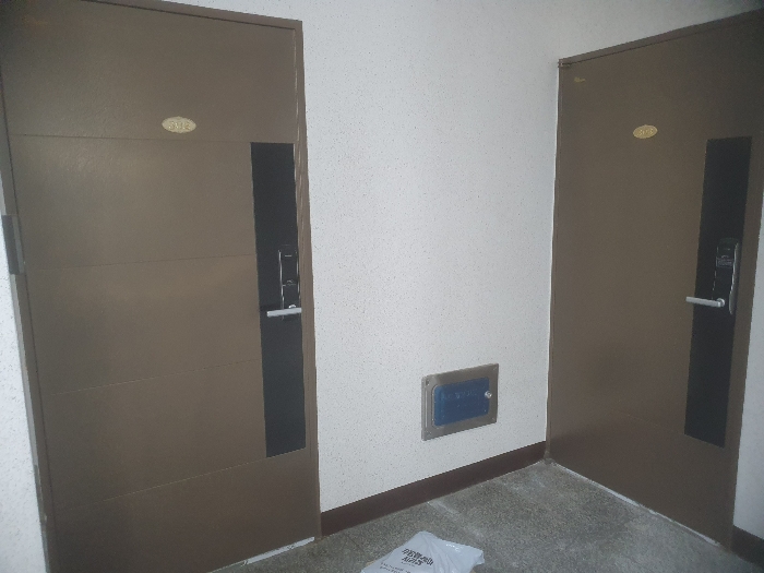 302호 303