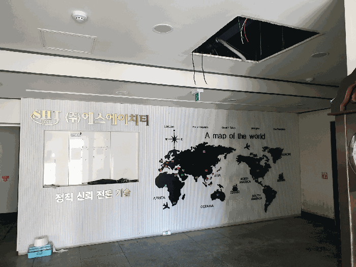 1층 로비