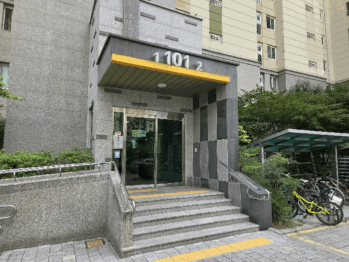 공동출입구 전경