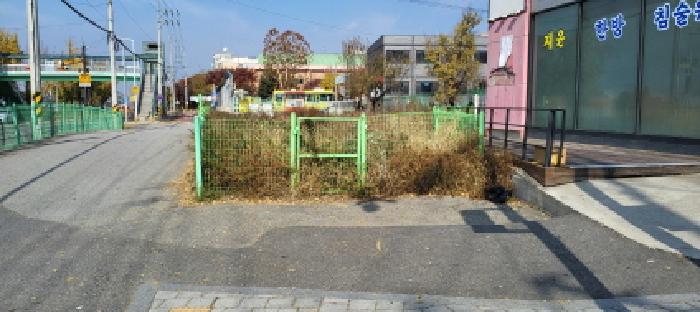 목록1 답 전경