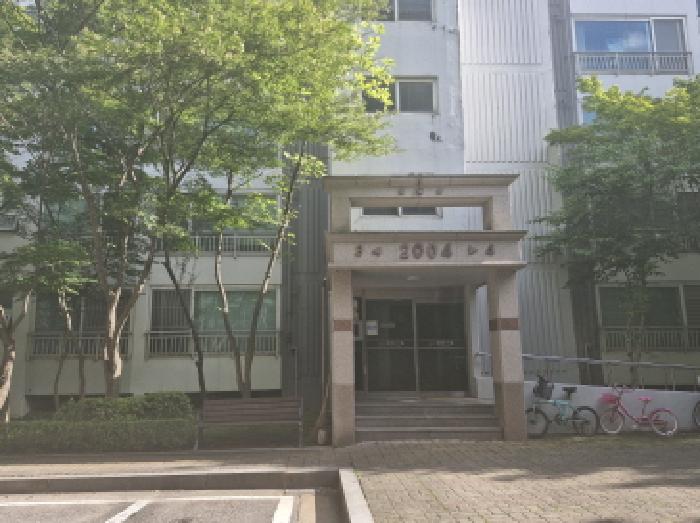 공동 출입문