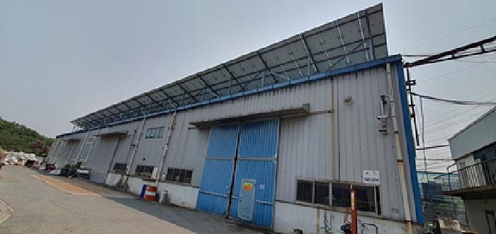 기호2 제시 건물중 단층공장 전경