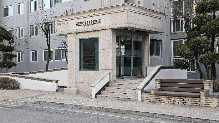1층 출입구