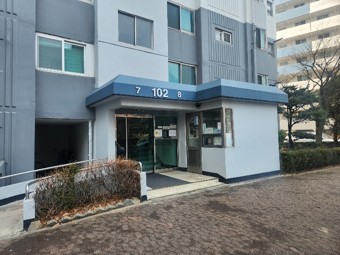 외부 출입구