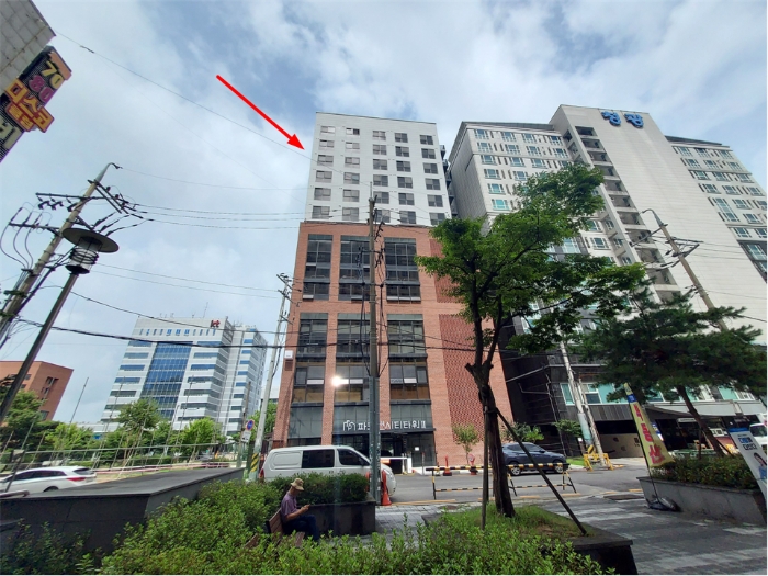 본건 전경(이면