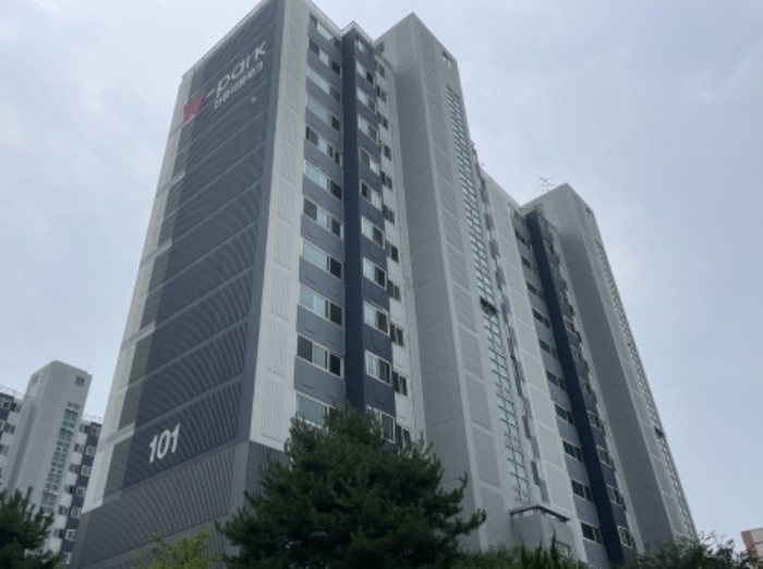 101동 아파트 전경