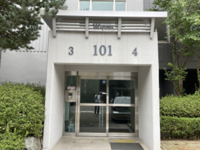 101동 출입구