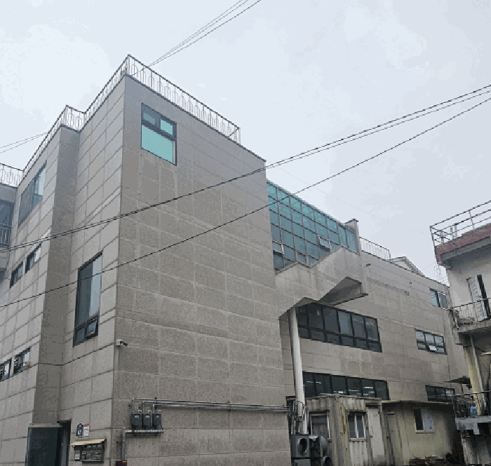 제시외 6-10, 6-16 계단실