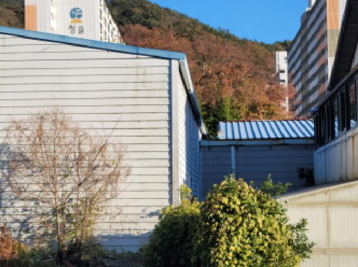 물건2번 창고시설 후면부 전경사진