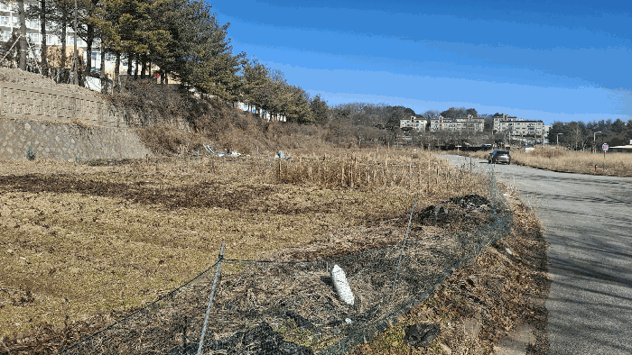 본건 전경(남서측에서 촬영)