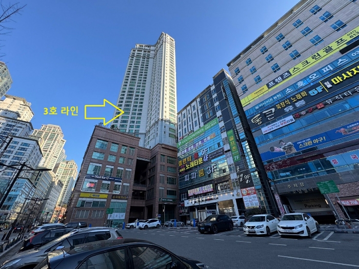 남서측 동 전경