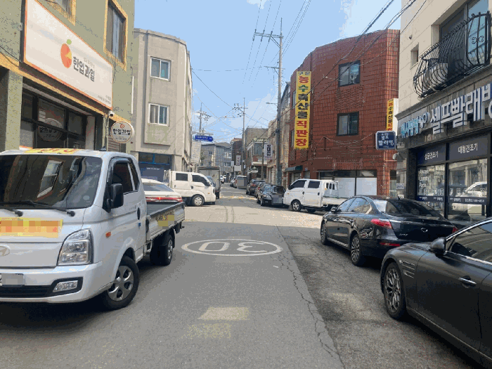북측도로변 전경
