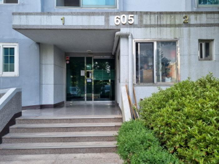 공동출입구