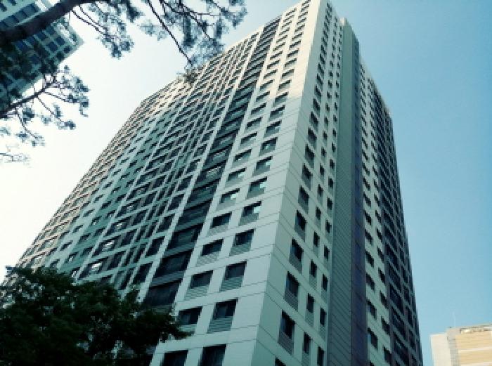 * 본건 1동 건물 전경