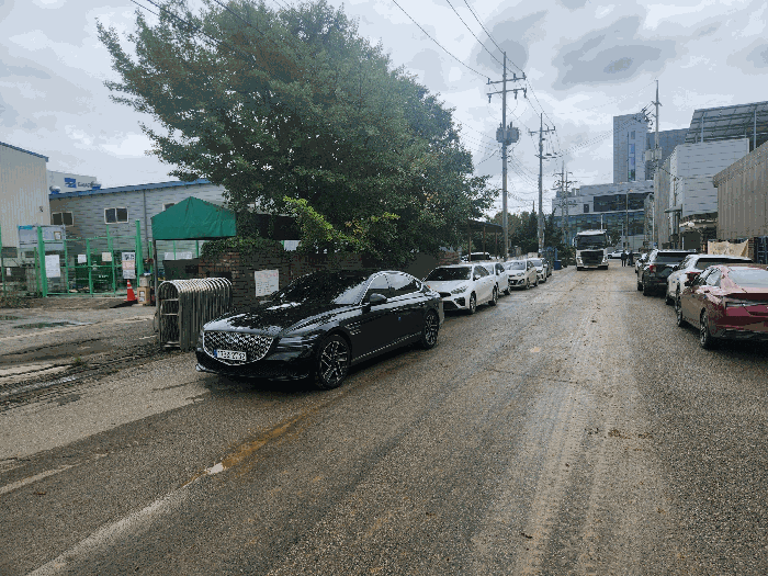 접면도로 (북측에서 촬영)
