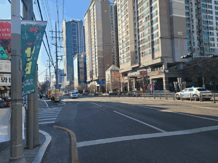 아파트단지 남측 도로 전경