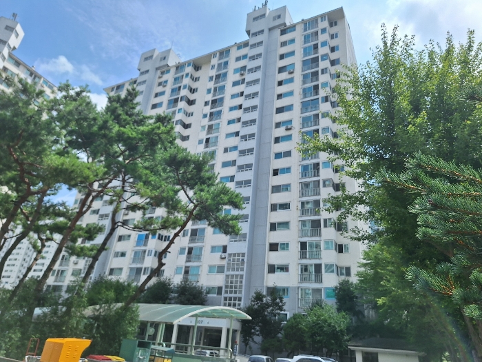 [ 본건전경 - 북서측에서 촬영 ]