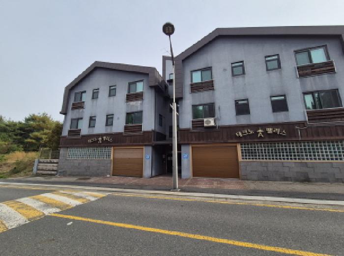 건물 전경