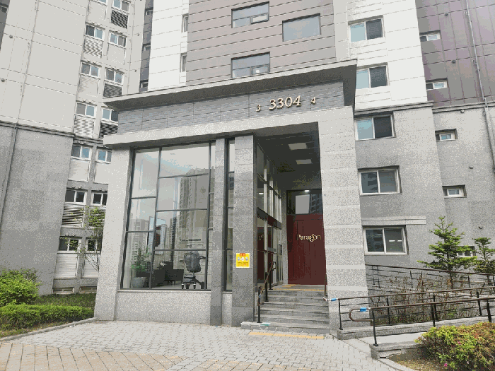 1층 공동출입구