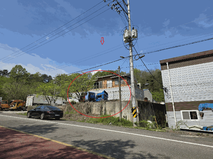 본건의 전경
북동측에서 남서측을 향하여 촬영