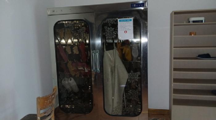 목록2 건물에 소재하는 기계기구 신발소독기 모습