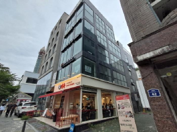 건물 전체전경