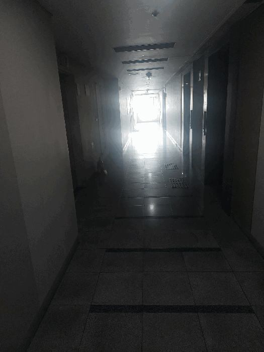 에이 19층 복도 부분