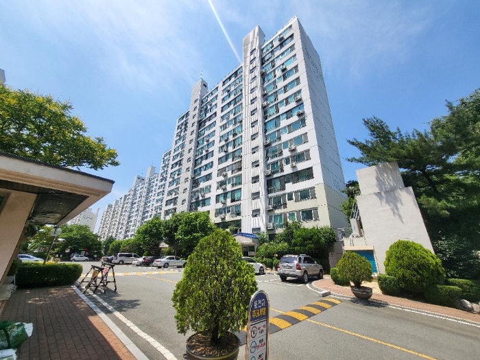 본건 동 전경