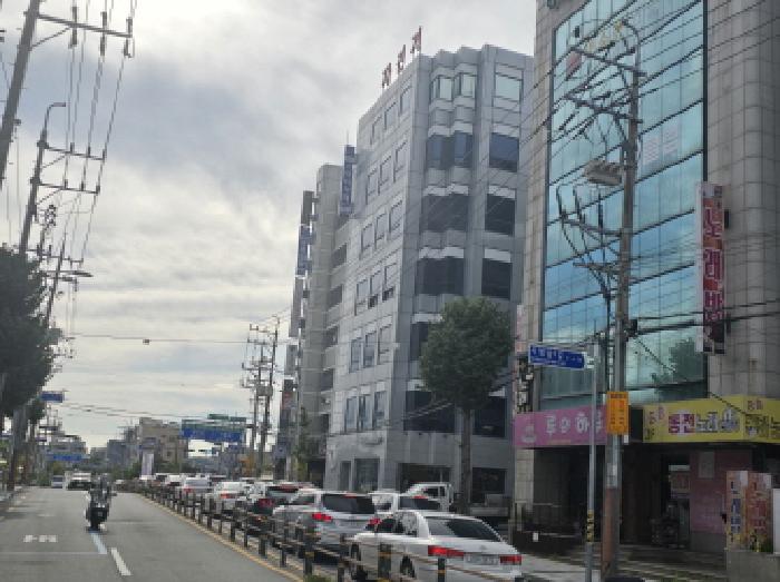 호국로 7(문외동 40-11)
6층 건물